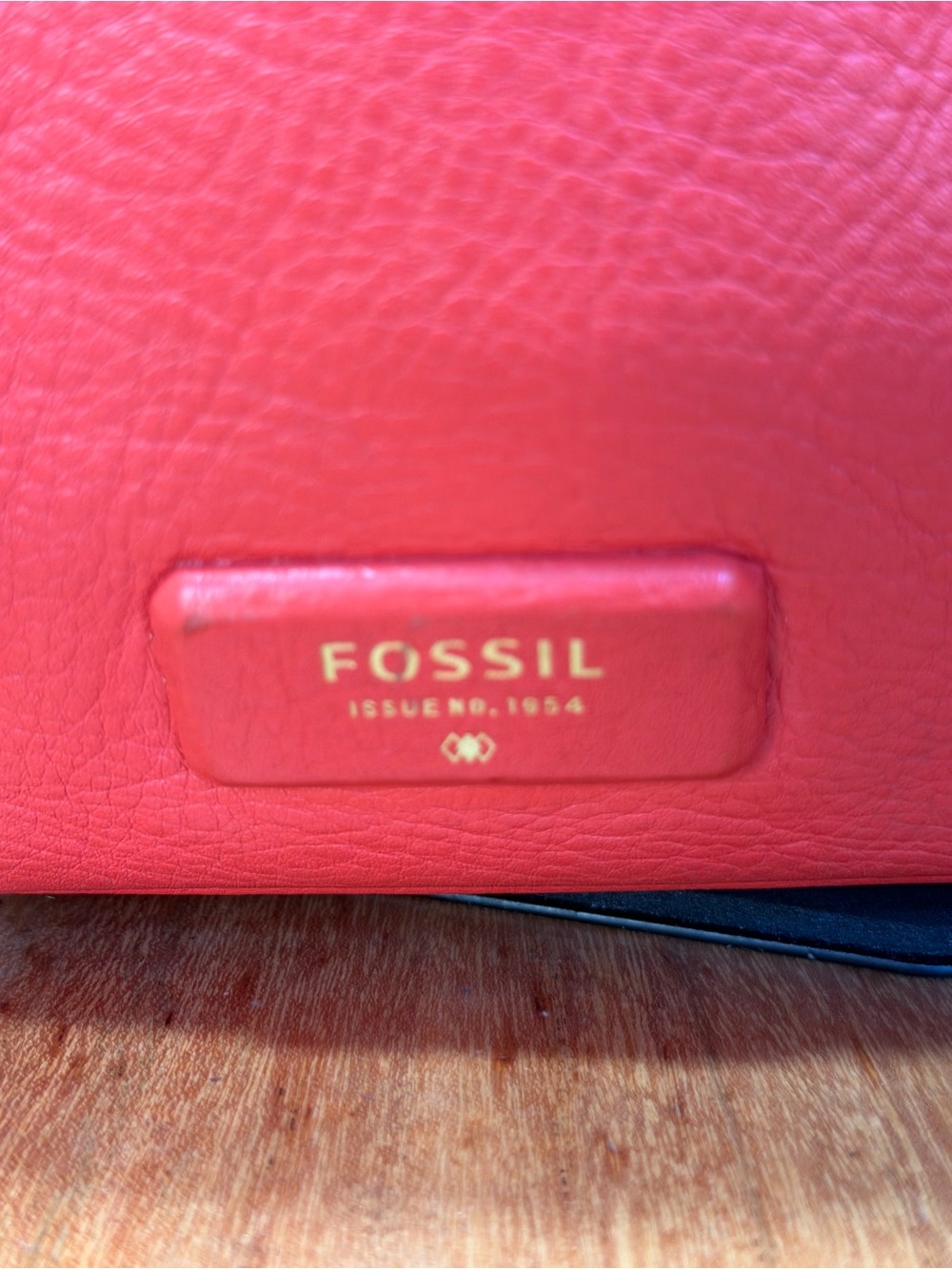 Fossil Rare Boho 2010s Emerson Crimson Red Pebbled Leather Hobo Bag - Picture 9 of 13